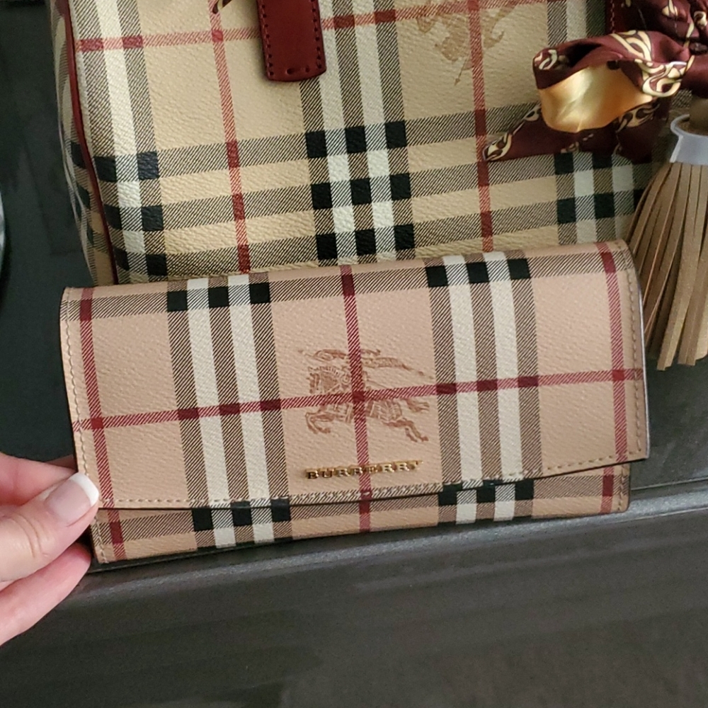 Burberry Continental Wallet